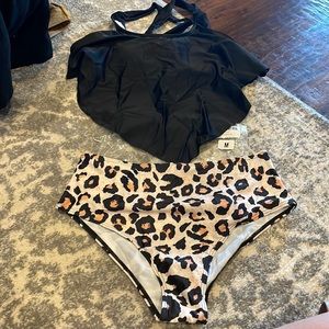 Leopard bikini set- size M